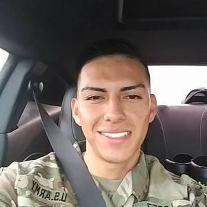 Meet your Posher, Eric